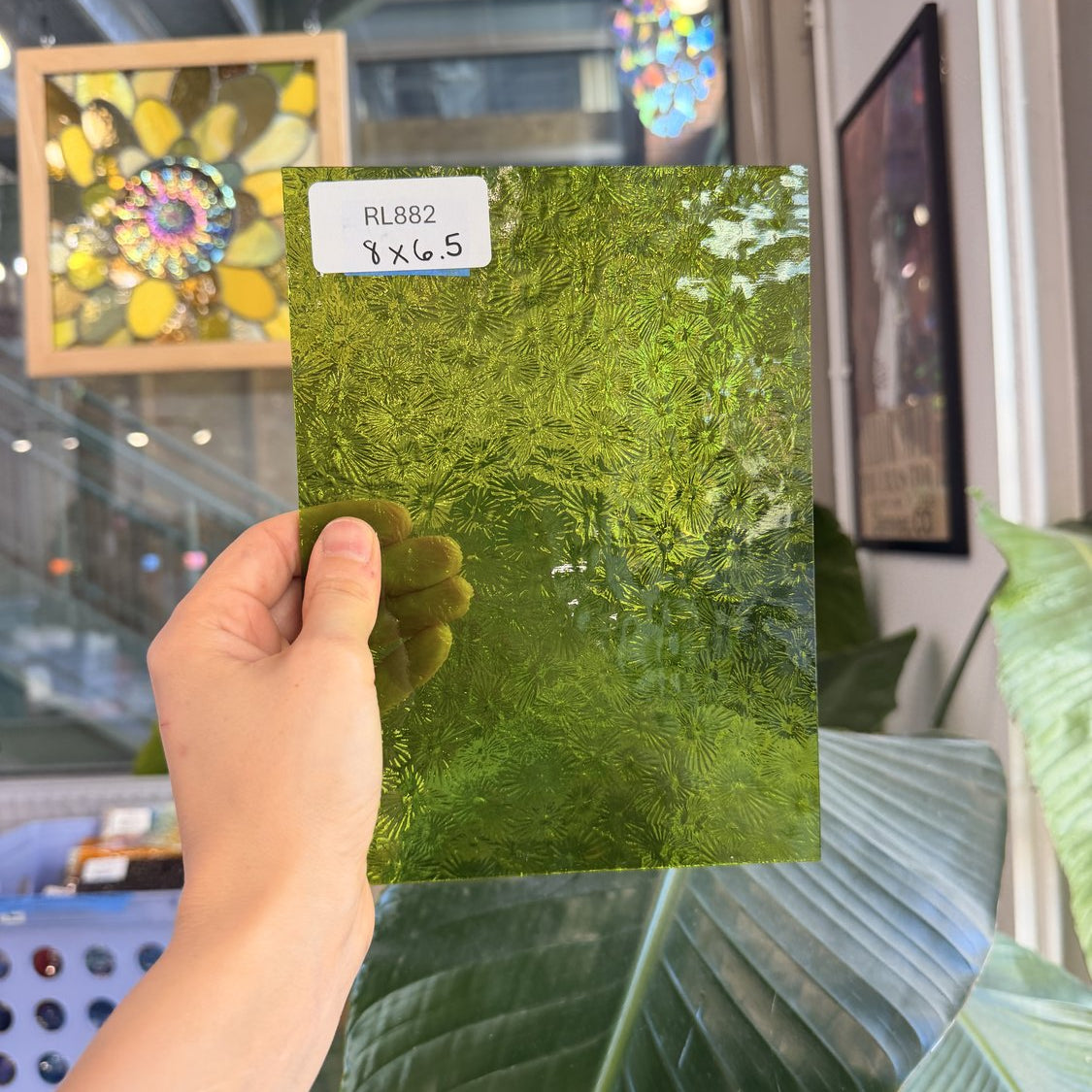 Pear Florentine Transparent Wissmach Sheet Glass