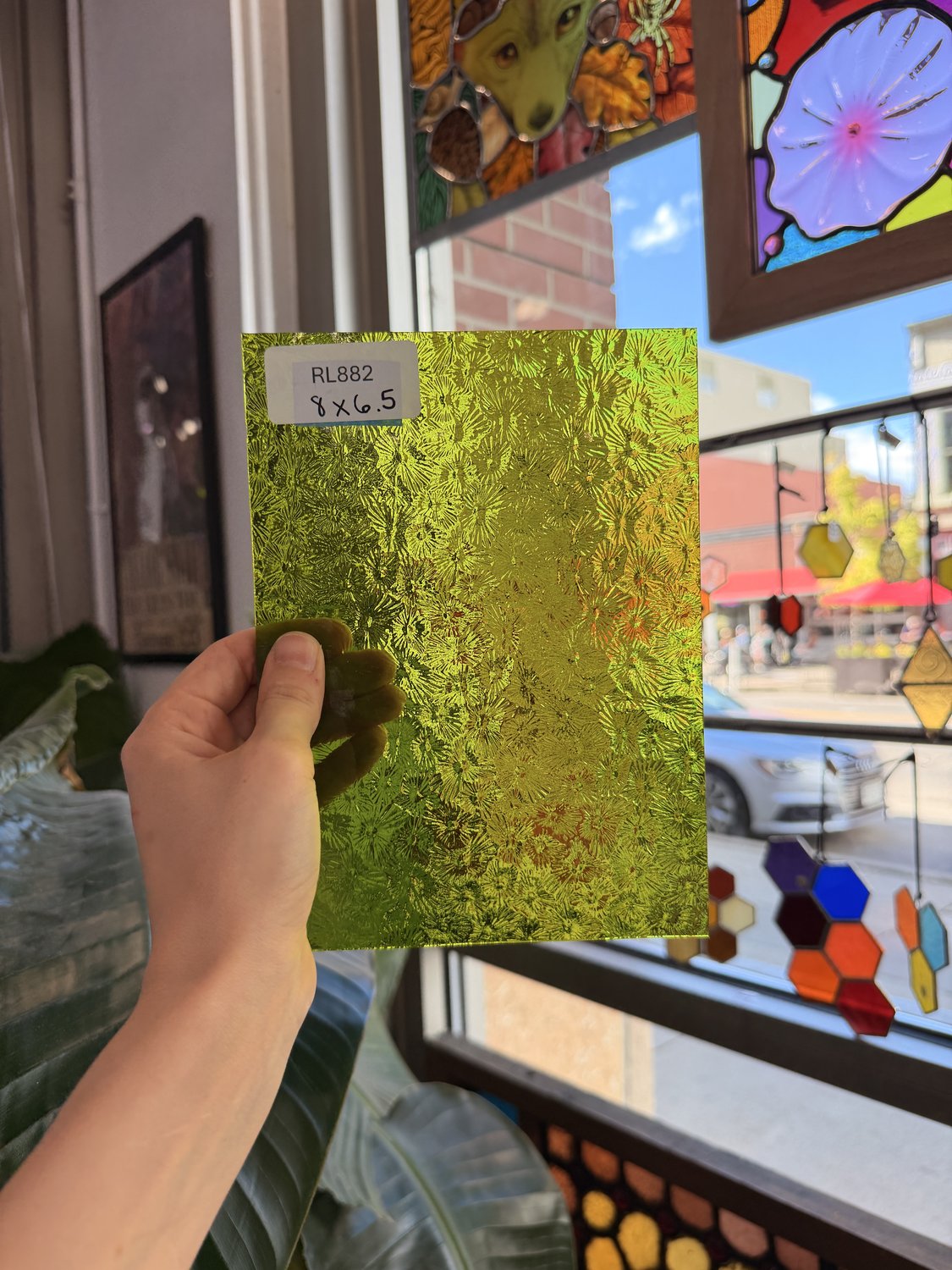 Pear Florentine Transparent Wissmach Sheet Glass