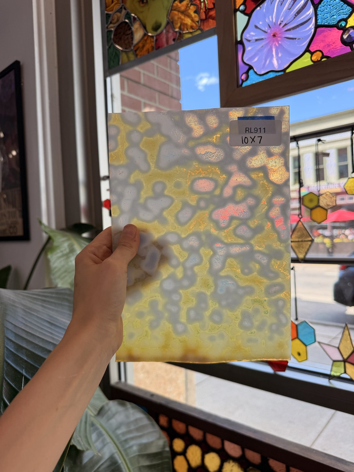 Toffee Mottled Bullseye Sheet Glass