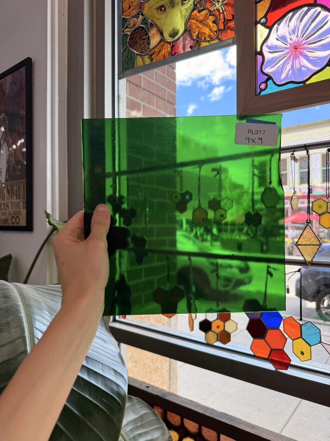 Dark Green Vintage Spectrum Sheet Glass