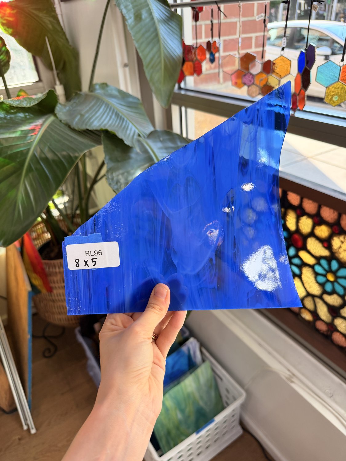 Dark Blue Spectrum Wispy Sheet Glass