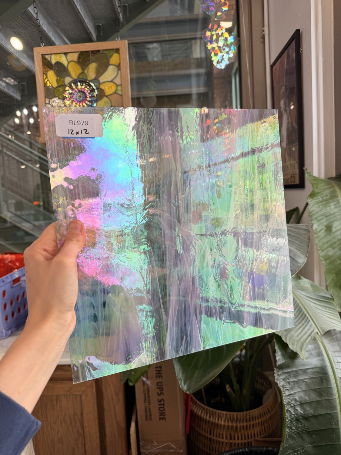 Vintage Rare White Wispy Iridescent Spectrum Sheet Glass
