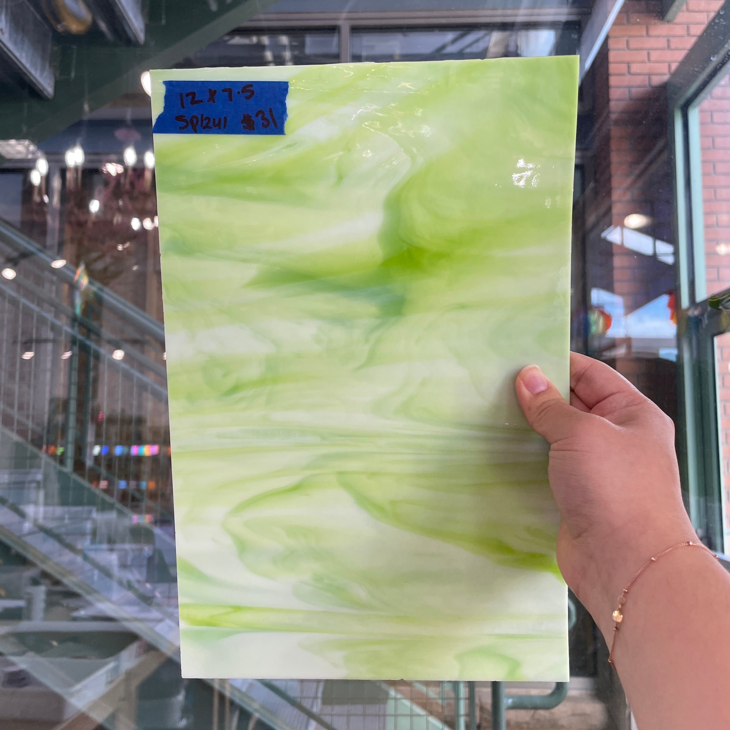 Light Green White Wispy Opaque Spectrum