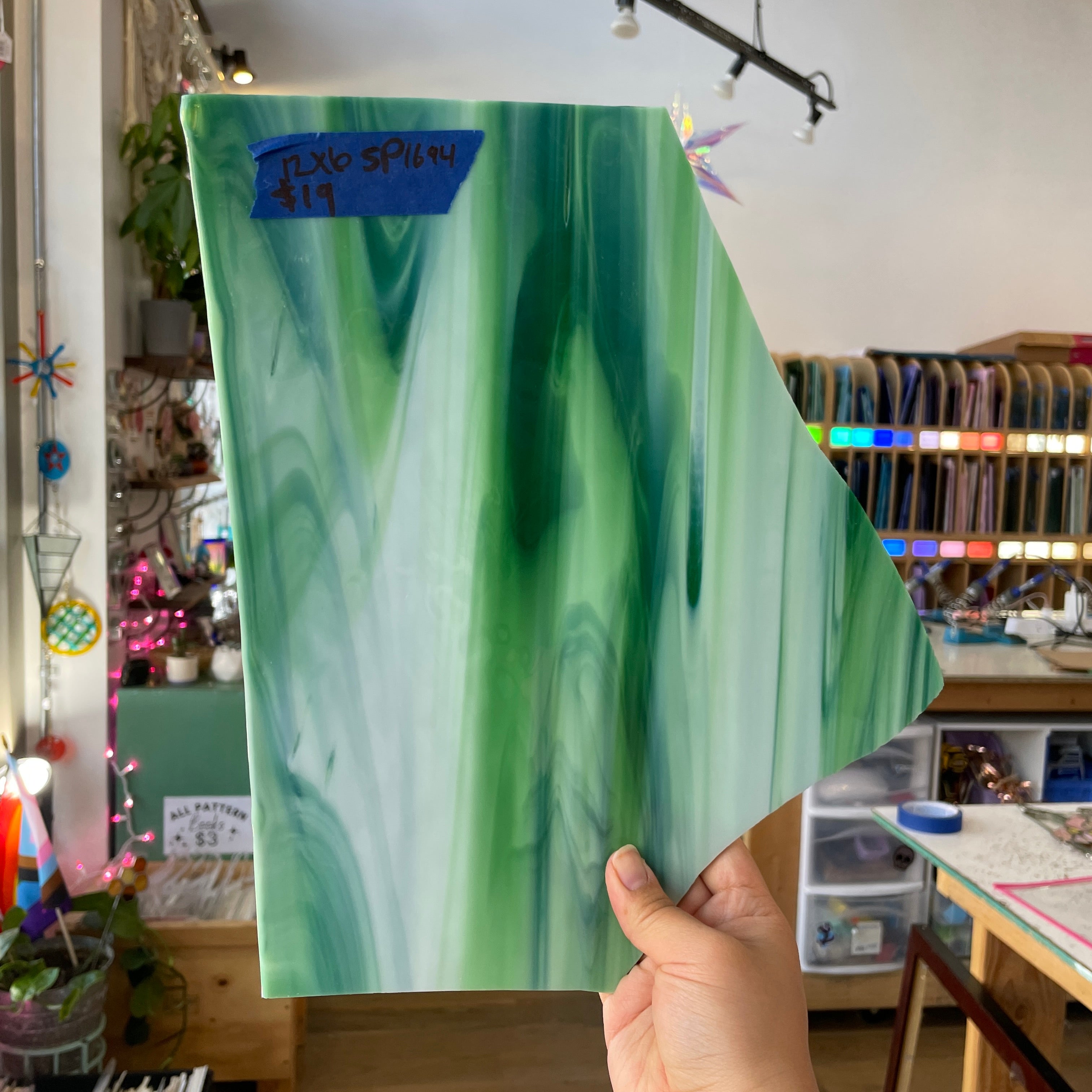 Green White Wispy Spectrum Sheet Glass Colorado Glassworks SP1694 (12x6in)
