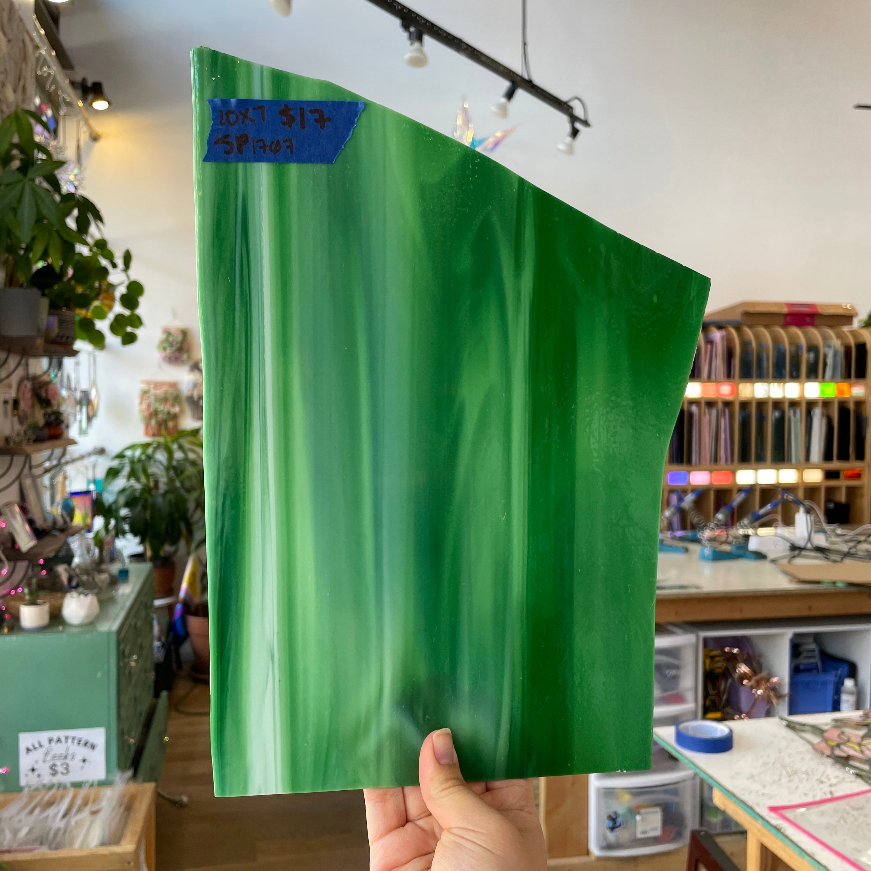 Green White Wispy Spectrum Sheet Glass Colorado Glassworks SP1707 (10x7in)