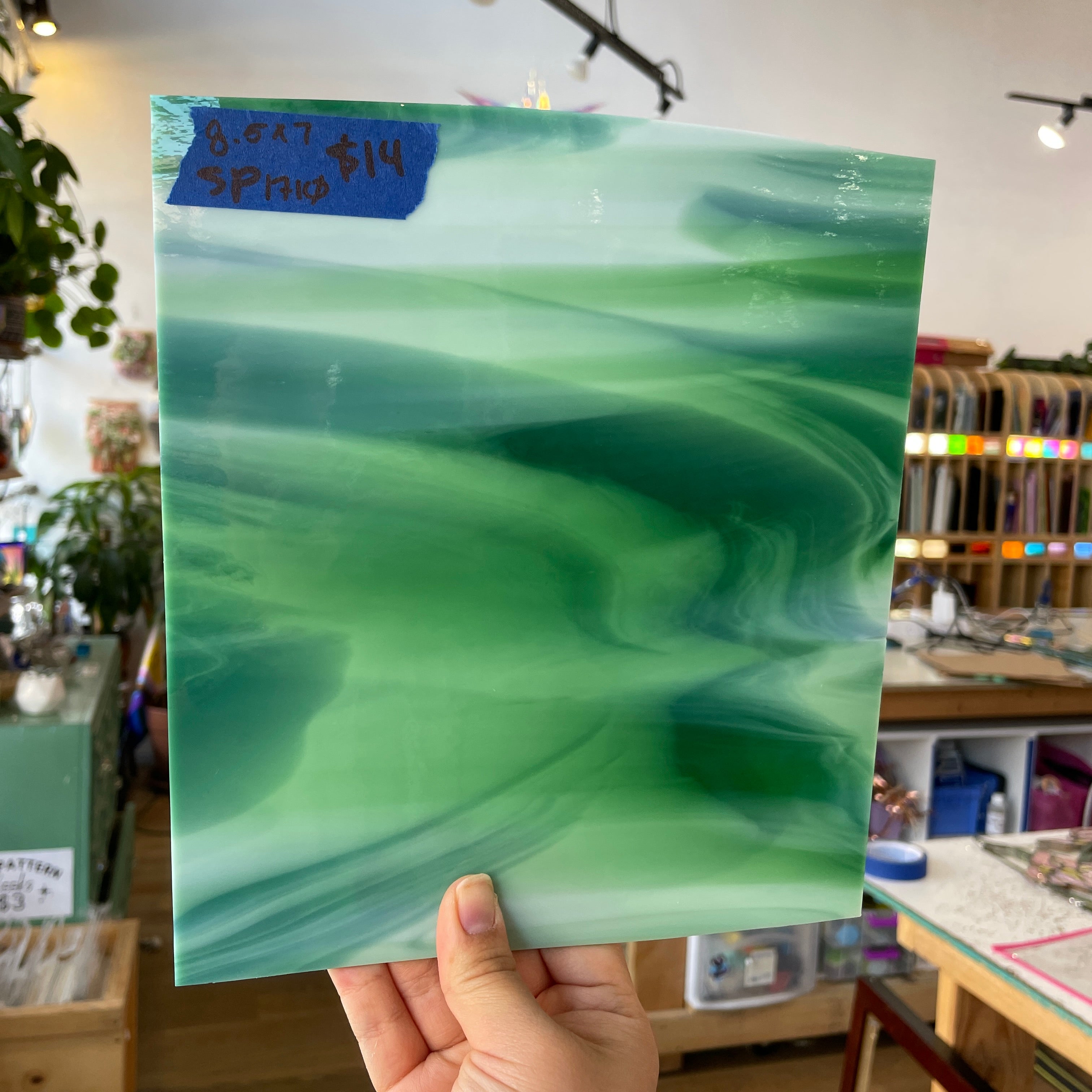 Green White Wispy Spectrum Sheet Glass Colorado Glassworks SP1710 (8.5x7in)