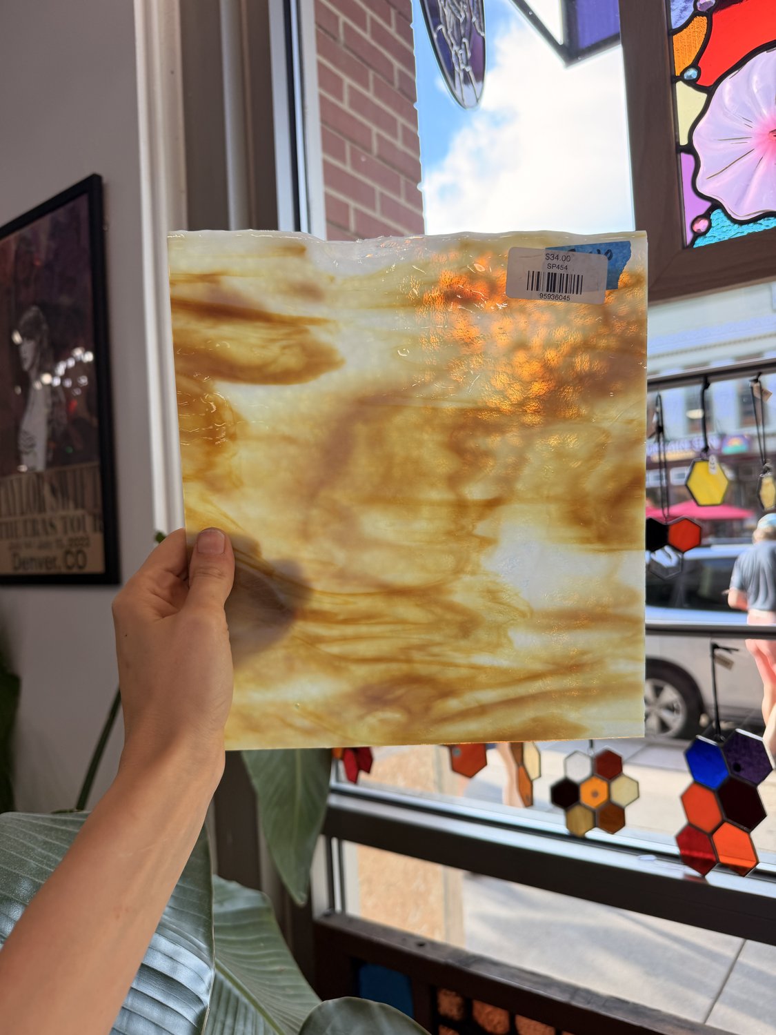 TAN OPAQUE WISPY