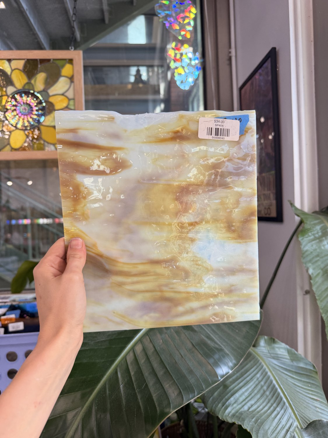 TAN OPAQUE WISPY