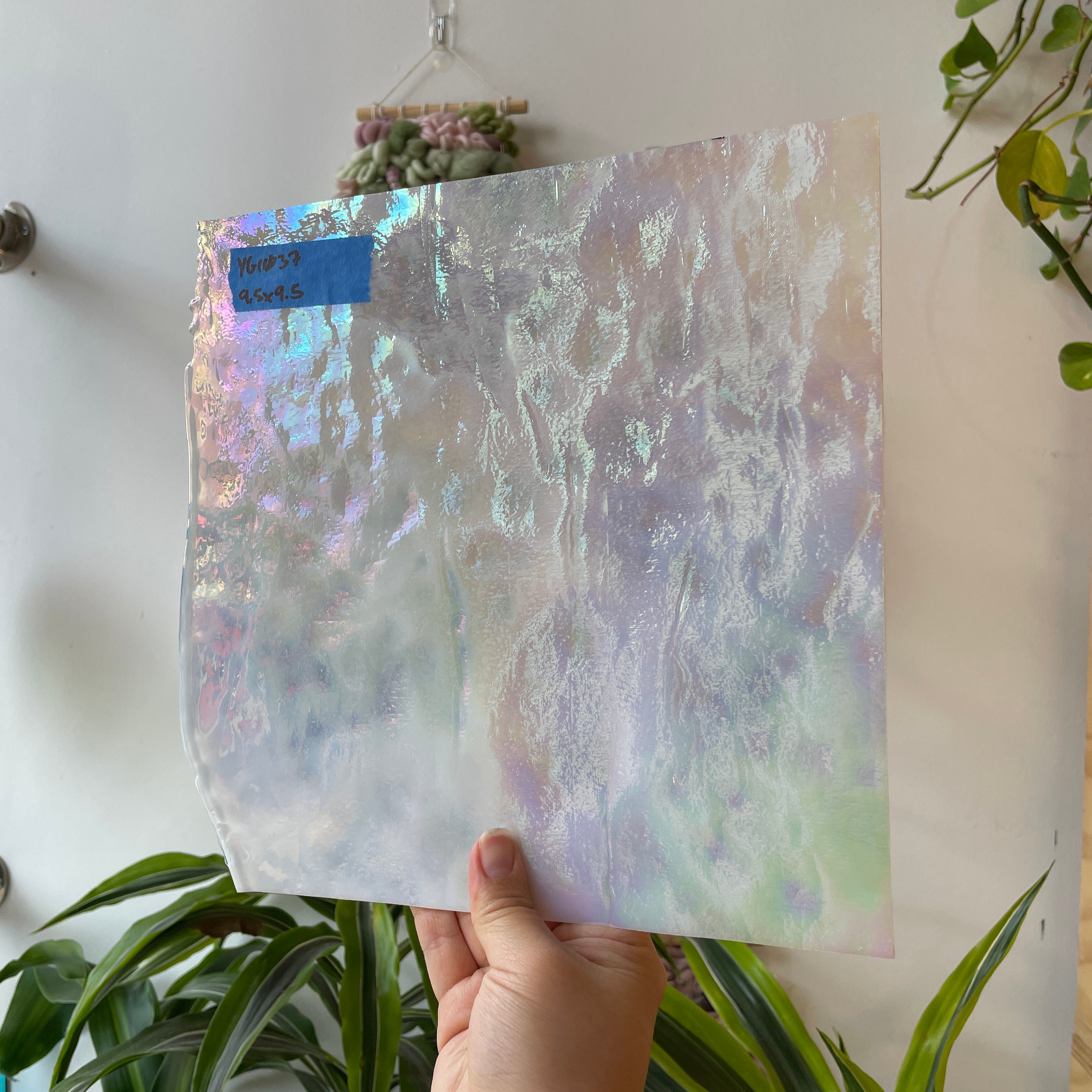 Iridescent White Mottled Youghiogheny Sheet Glass Colorado Glassworks YG1037 (9.5x9.5in)